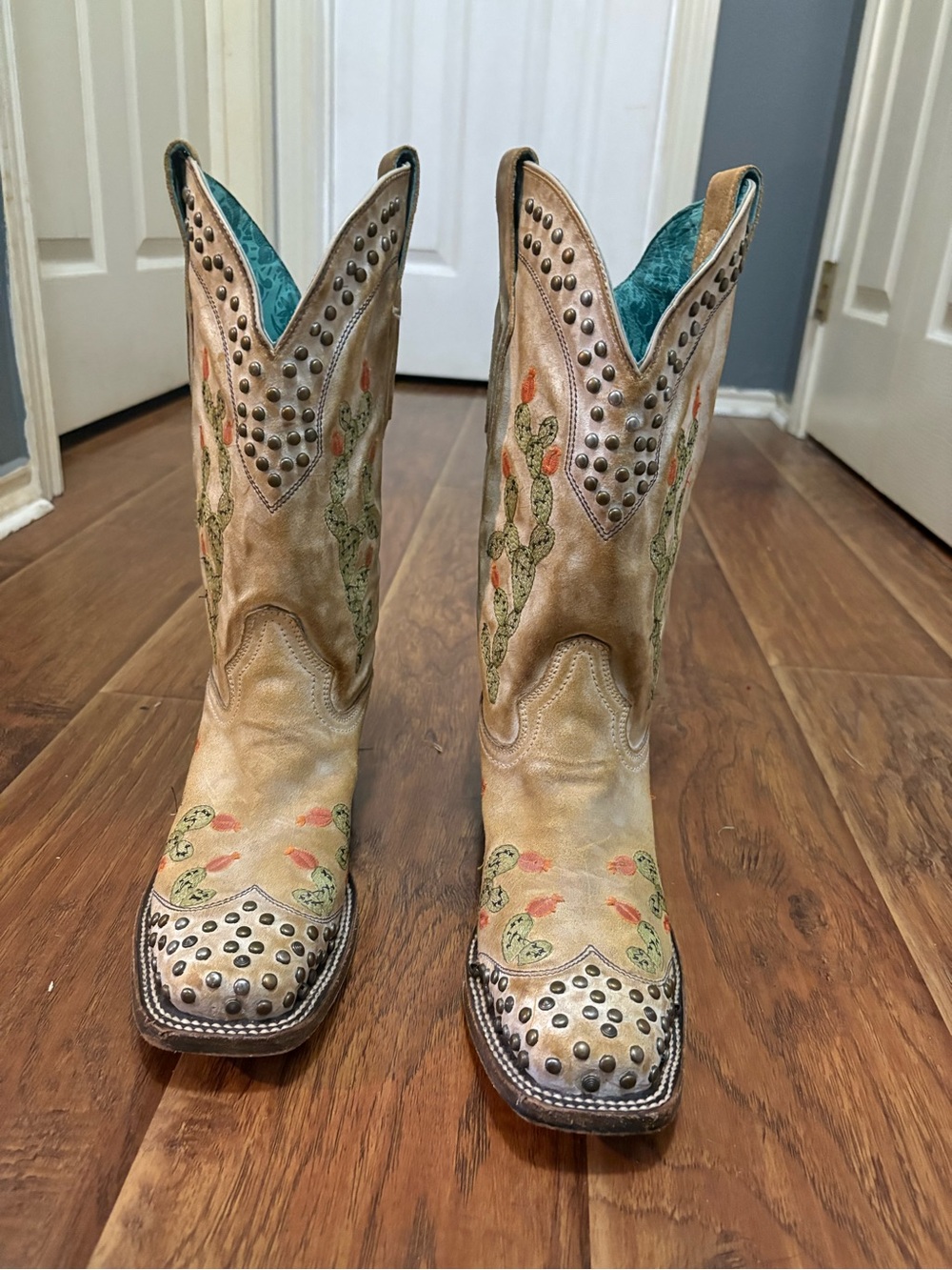 Corral Tan Western Boots with Turquoise Lining and Cactus Embroidery